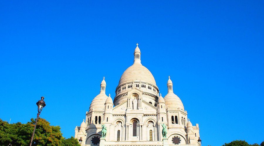 The Sacré-Cœur Basilica on the hill of Montmartre